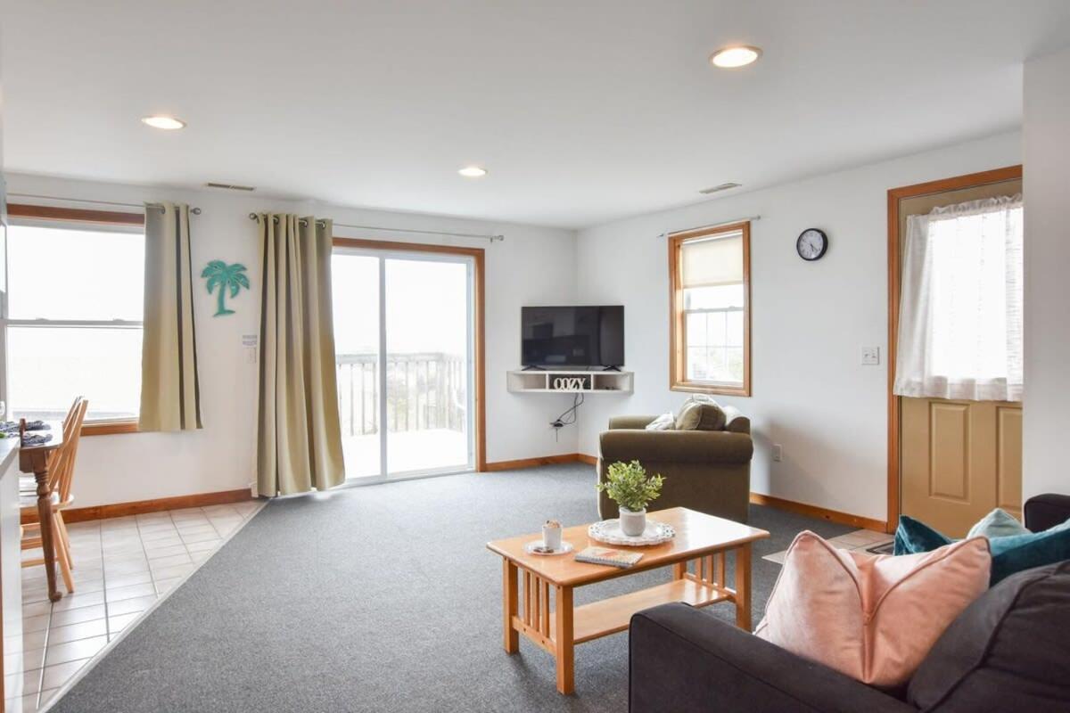 12216 - Beautiful Views Of Cape Cod Bay Access To Private Beach Easy Access To P-Town ترورو المظهر الخارجي الصورة